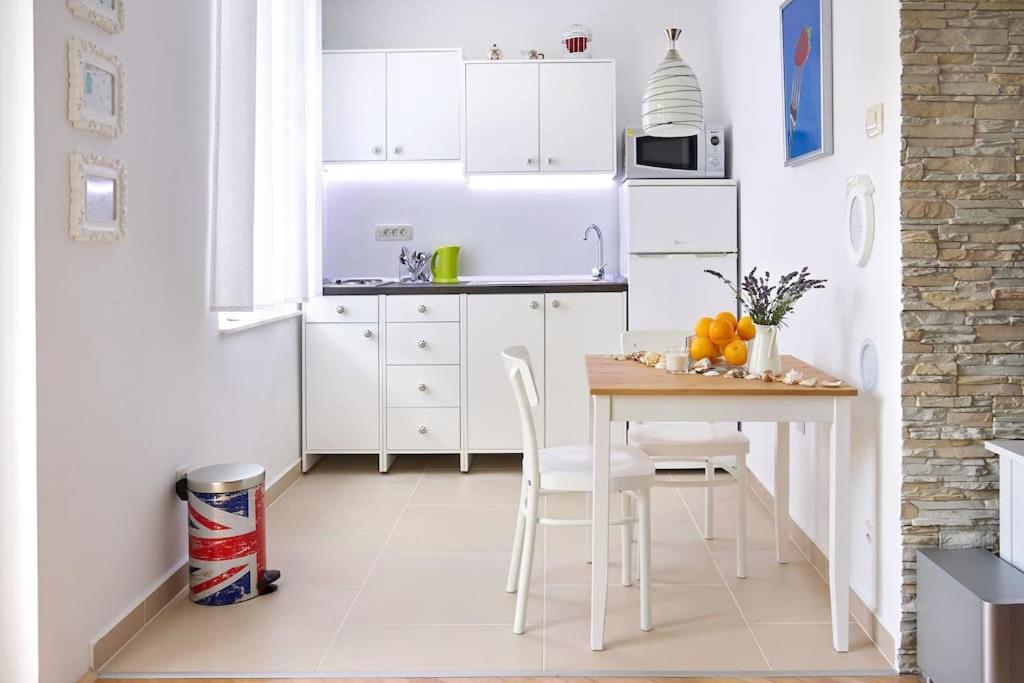 Studio Apartment One Sun Lovran Ngoại thất bức ảnh